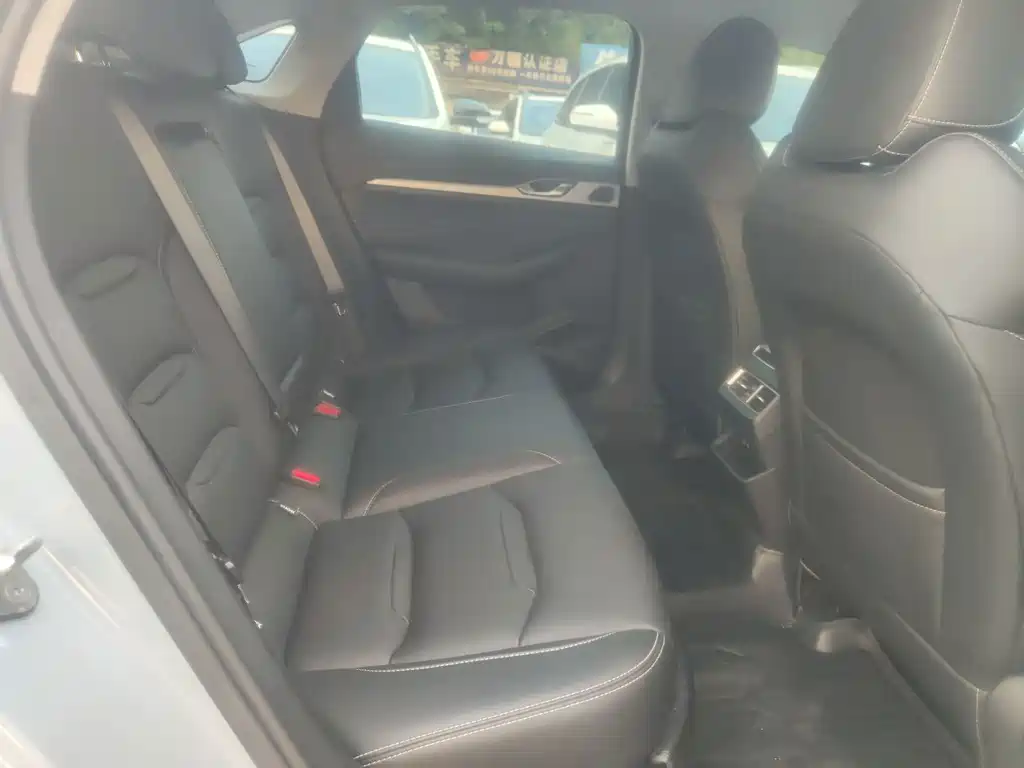 Geely Xingrui — миниатюра 10