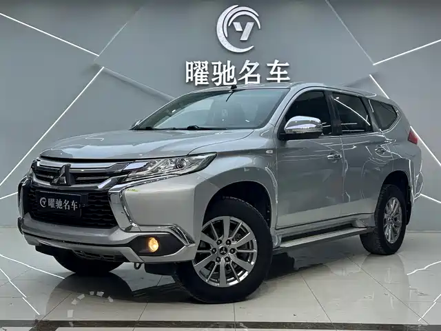 MITSUBISHI PAJERO JINCHANG