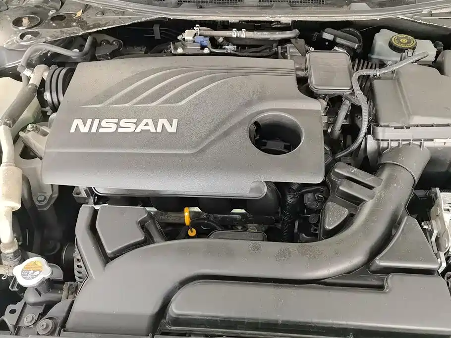 Nissan Altima 2016 2.0L XL-Upper