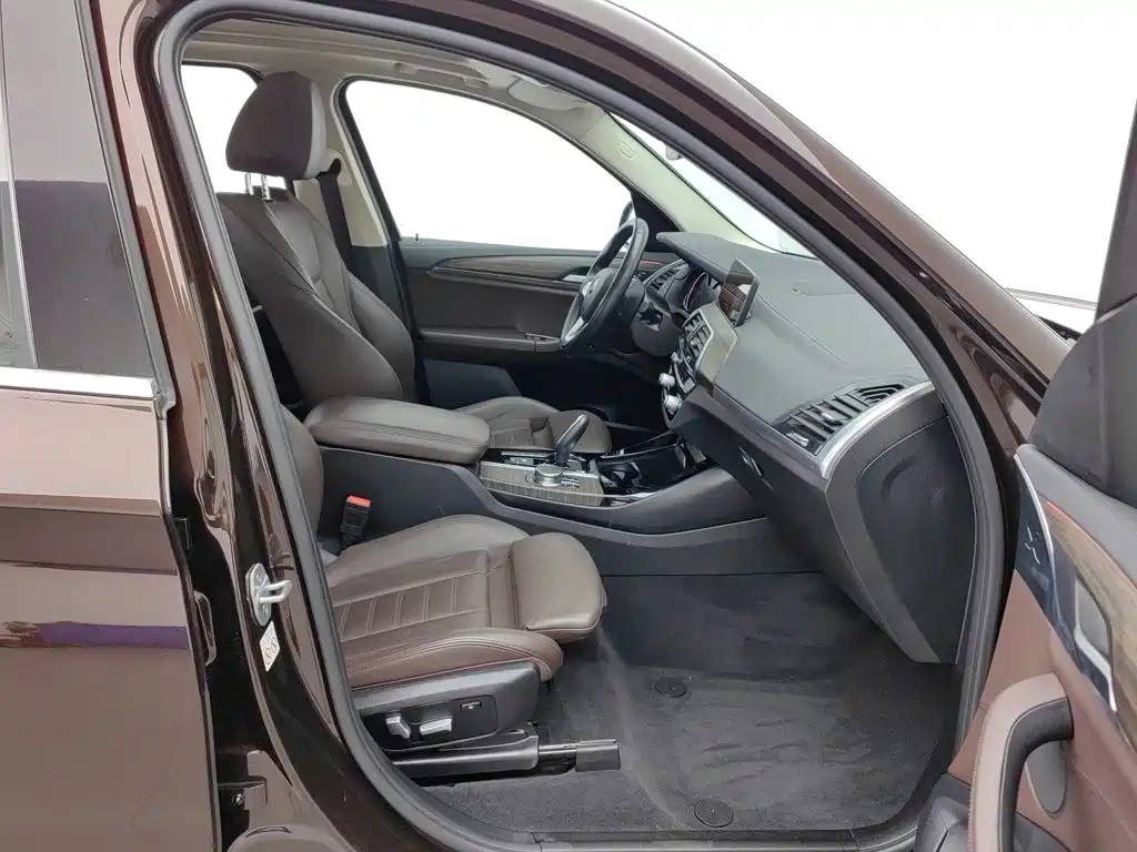 BMW X3 — миниатюра 23