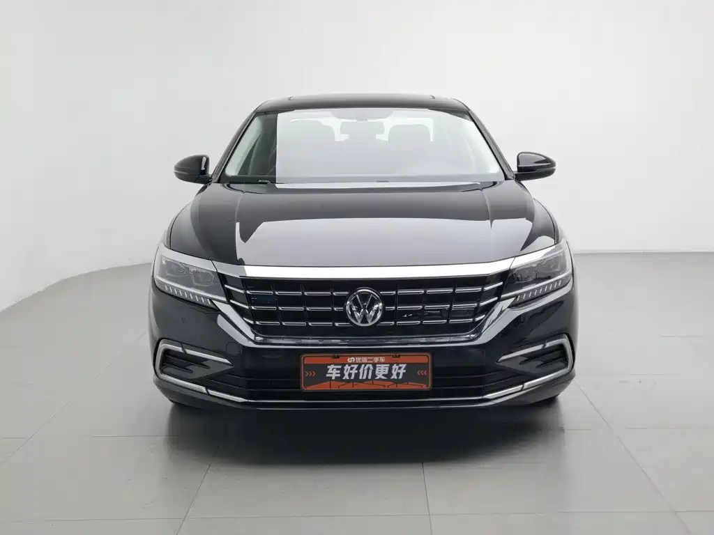 Volkswagen Passat PHEV — миниатюра 3