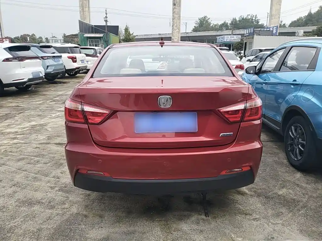 Changan V7 — миниатюра 6