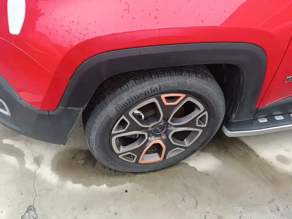 Jeep Renegade — миниатюра 23