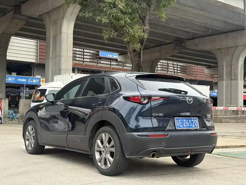 MAZDA CX 30