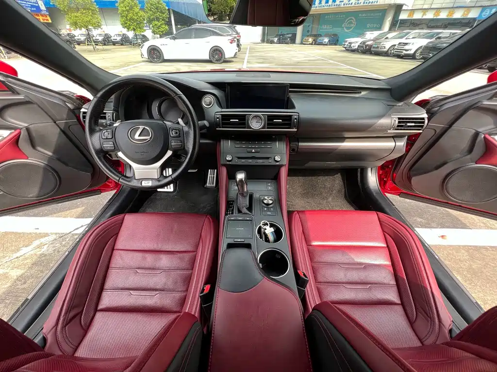 Lexus RC — миниатюра 17