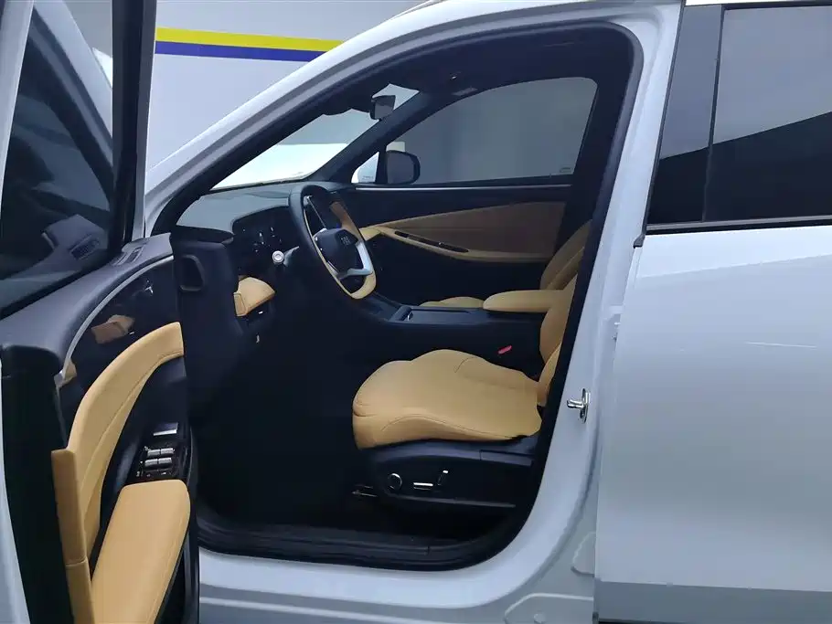 Geely Galaxy Galaxy L7 L7 2024 1.5T 115km MAX