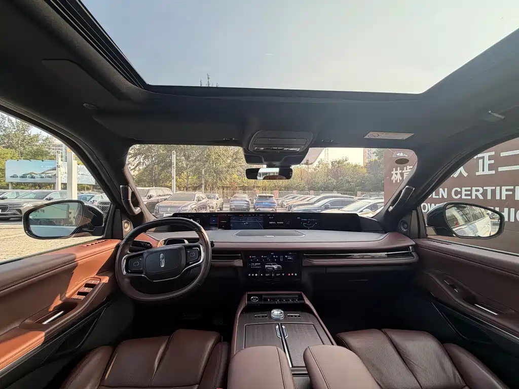 Lincoln Navigator — миниатюра 9