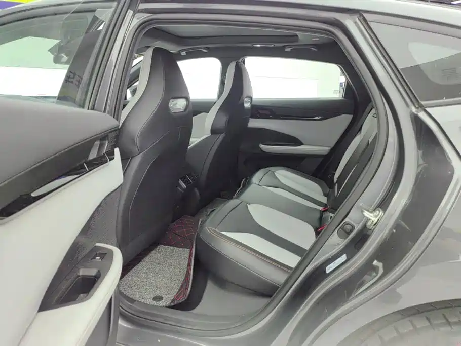 Changan UNI-V iDD — миниатюра 11