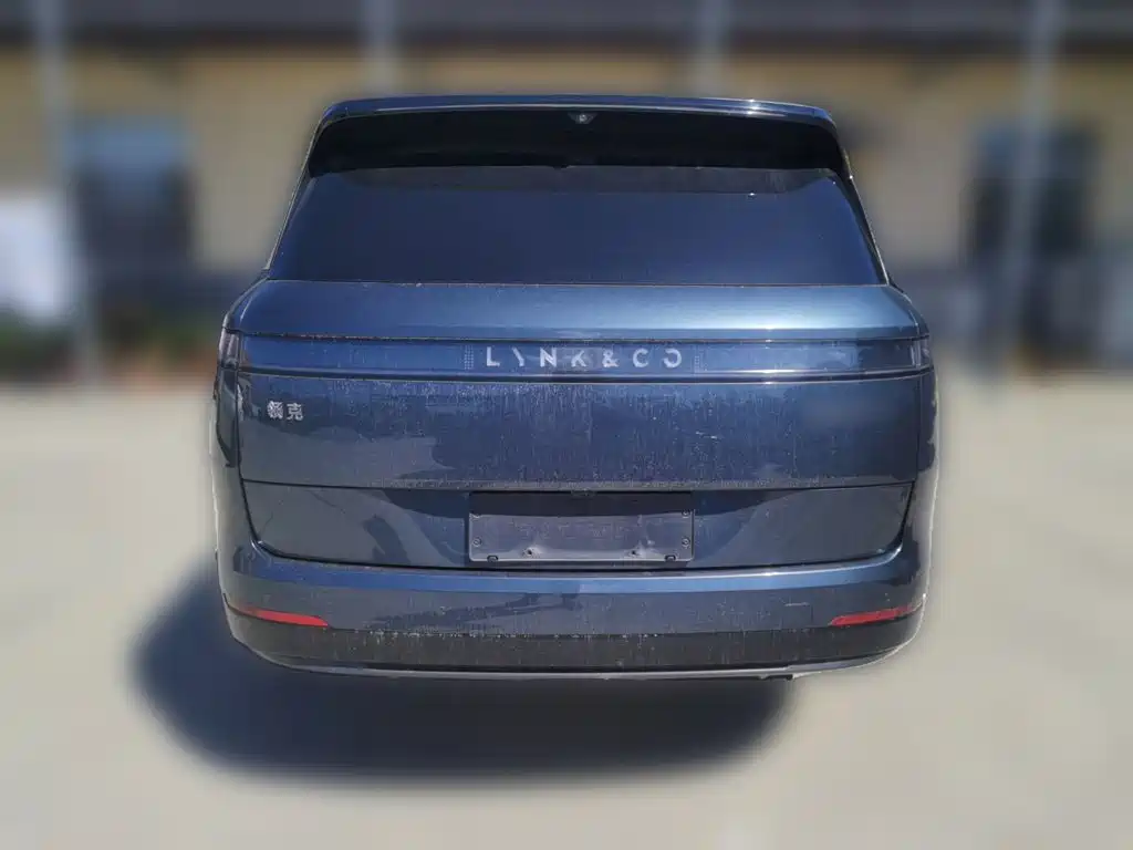 Lynk & Co 900 — миниатюра 5