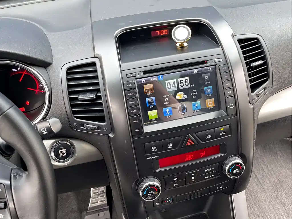 Kia Sorento — миниатюра 14