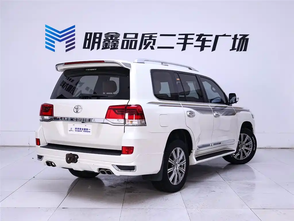 Toyota Land Cruiser 2019 4.0L GX-R