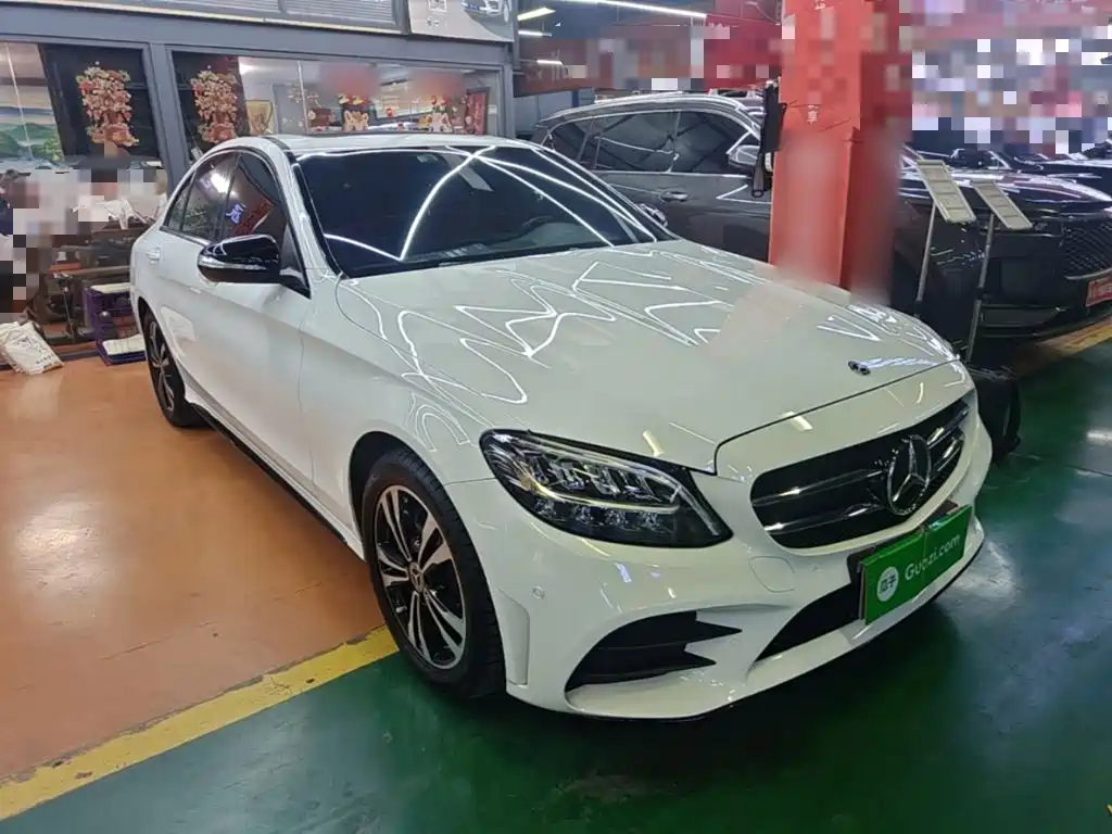 Mercedes-Benz C-Class — миниатюра 4