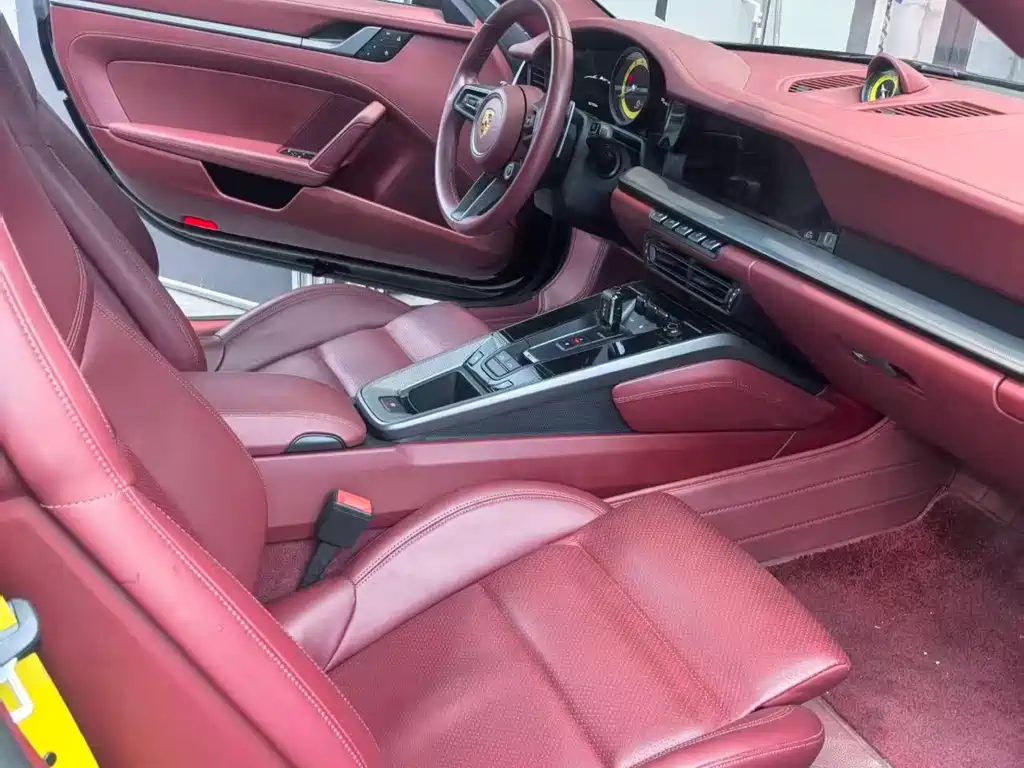 Porsche 911 2023 Targa 4 3.0T