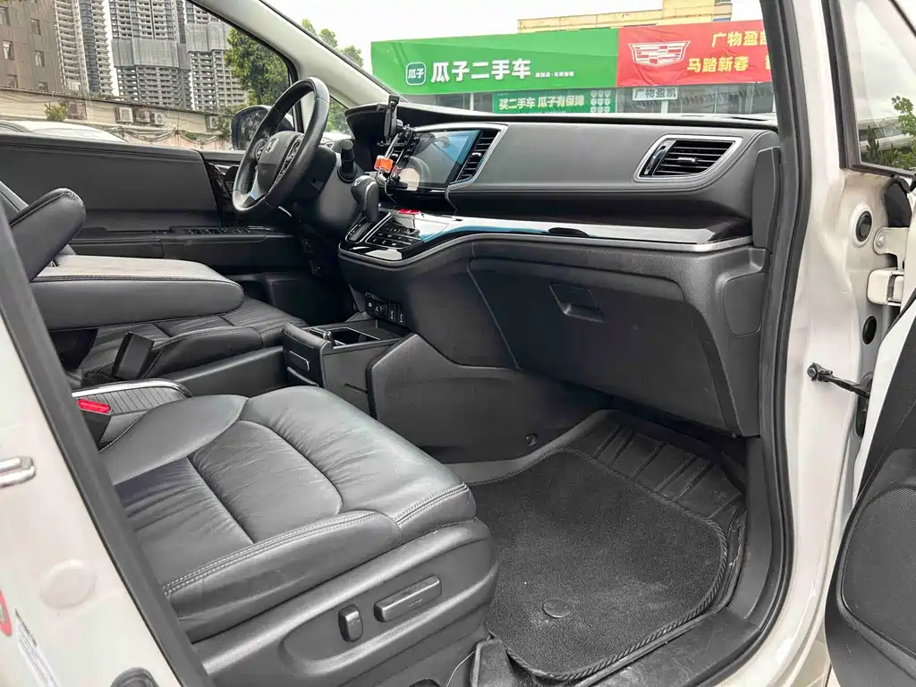 Honda Odyssey — миниатюра 10