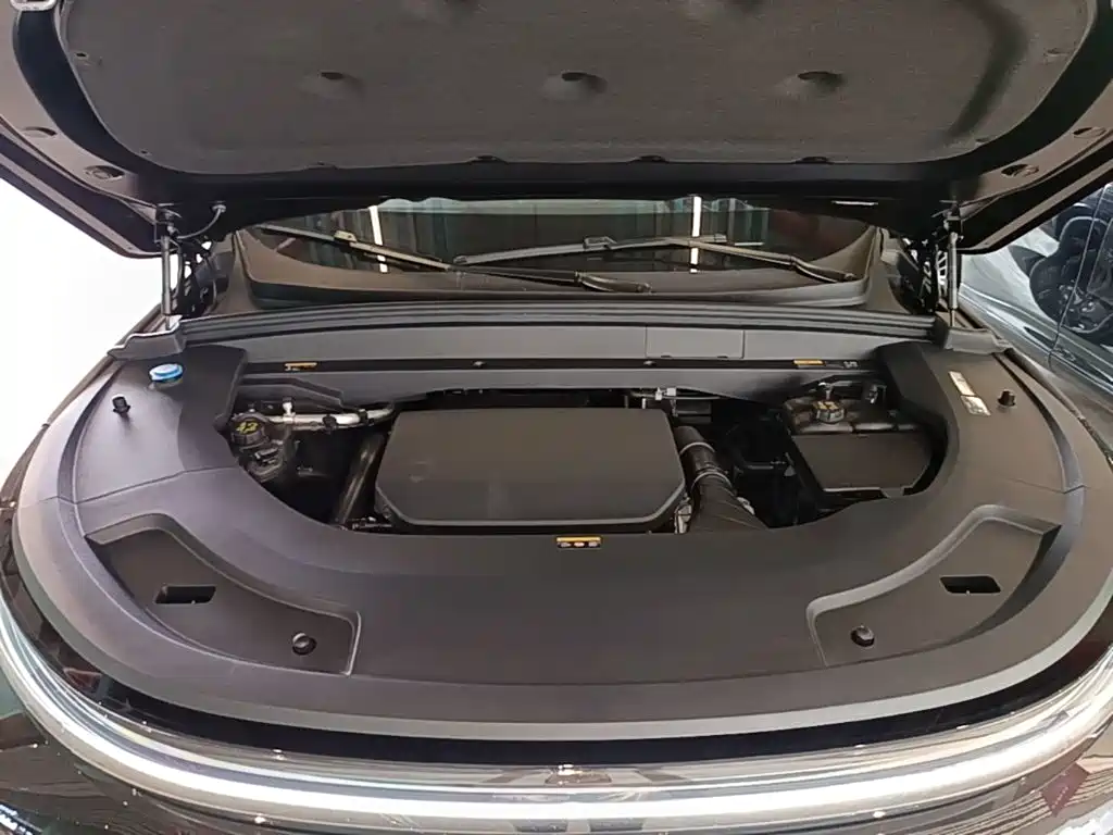 Li Auto Li L7 — миниатюра 20