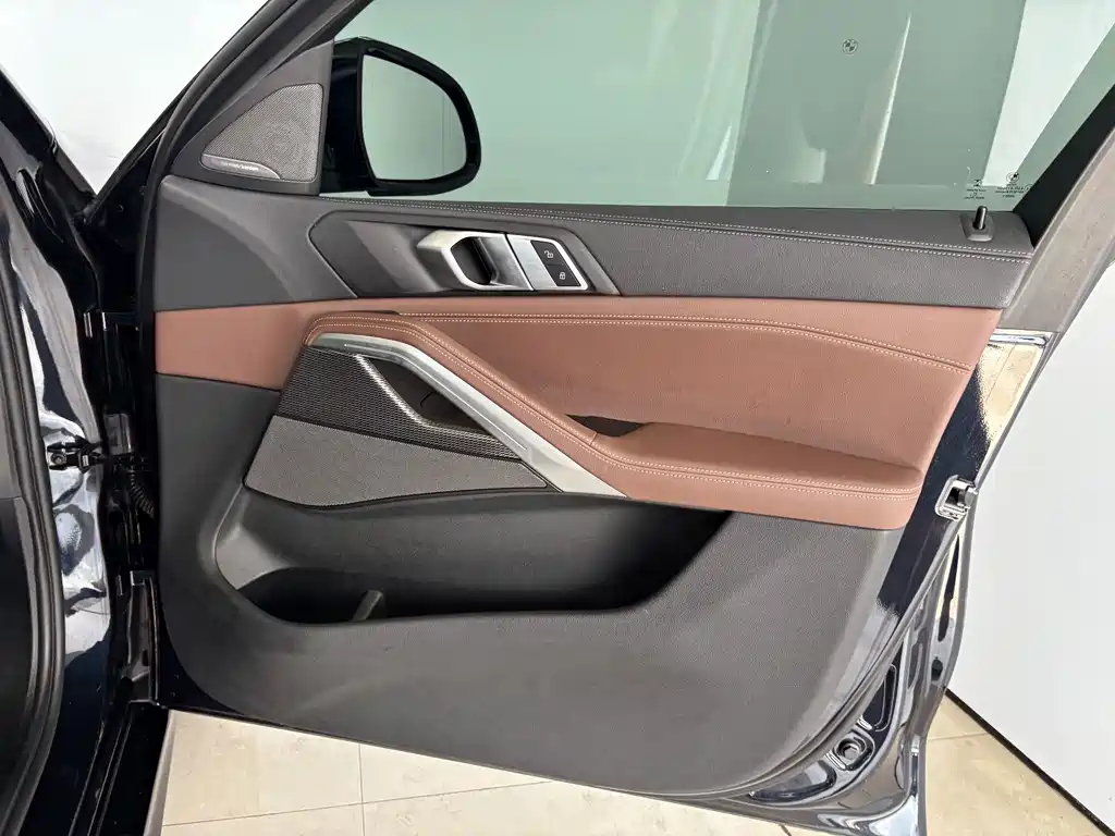 BMW X6 — миниатюра 23
