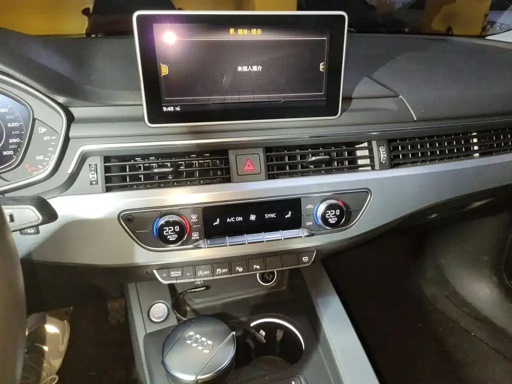 Audi A4L — миниатюра 6