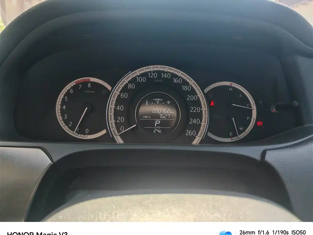 Honda Accord — миниатюра 9