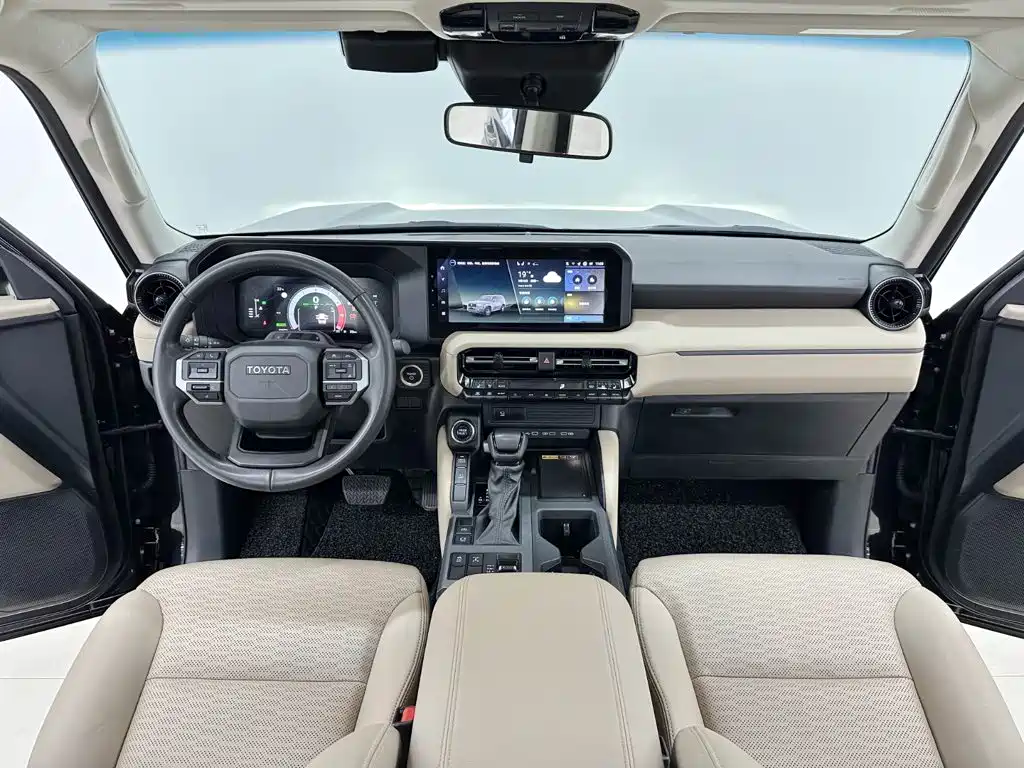 Toyota Prado — миниатюра 11