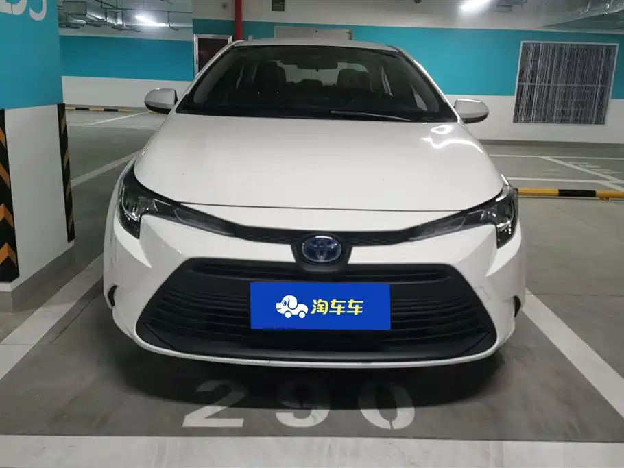 Toyota Corolla Levin 2024 1.8L Lead