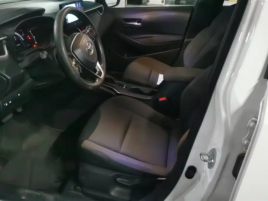 Toyota Corolla Levin 2024 1.8L Lead