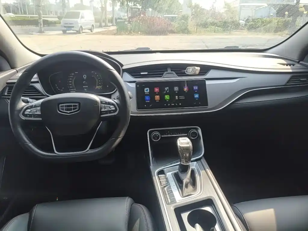 Geely Binrui — миниатюра 10