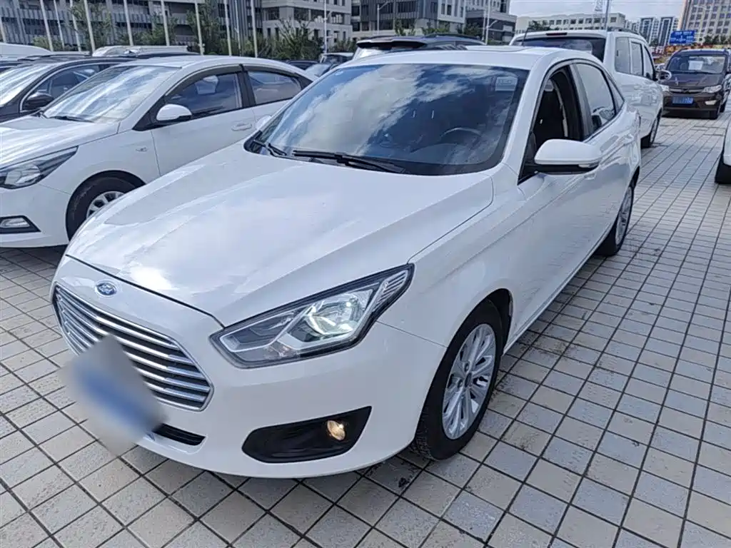 Ford Escort 2018