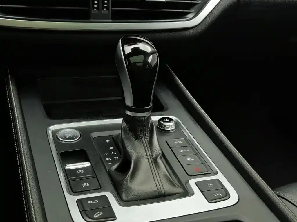 BYD Tang — миниатюра 13