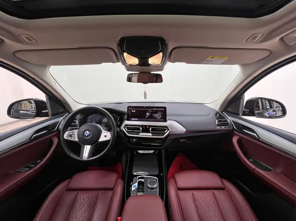 BMW iX3 — миниатюра 19