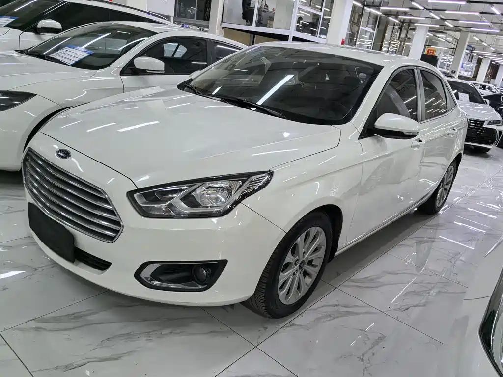 Ford Escort 2017