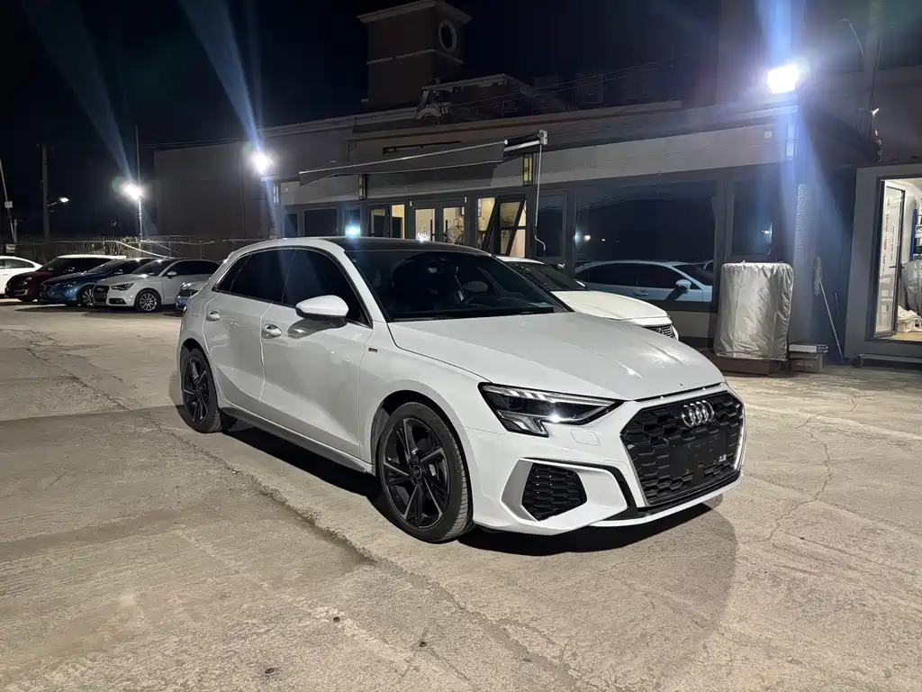 AUDI A3