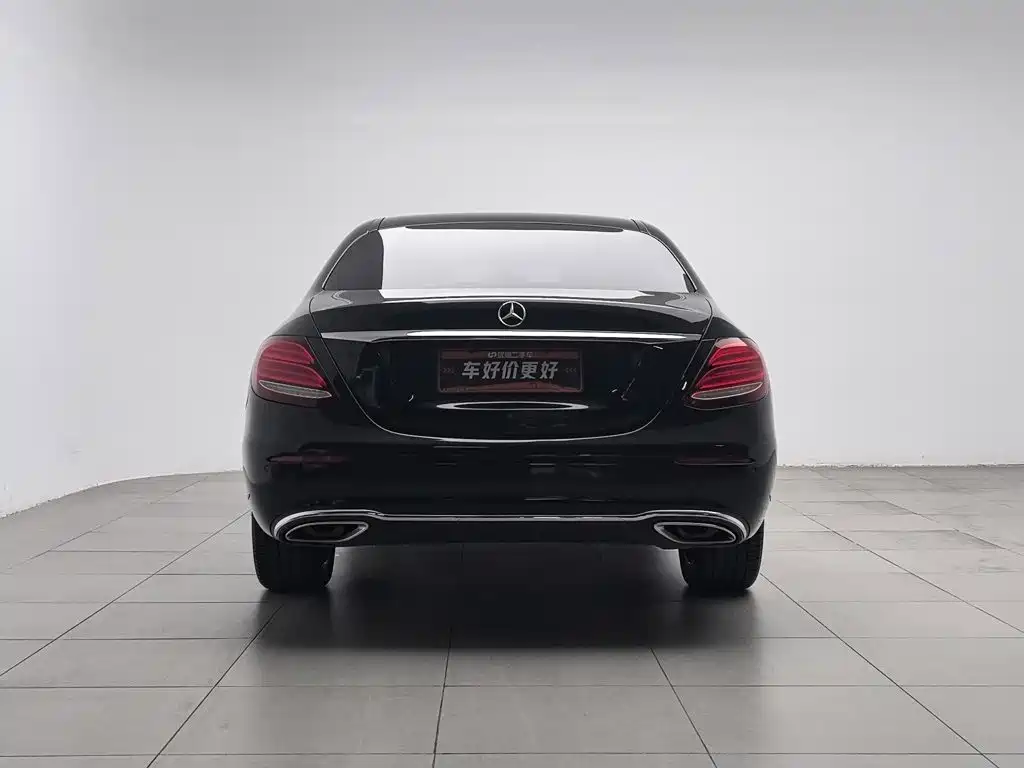 Mercedes-Benz E-Class — миниатюра 4