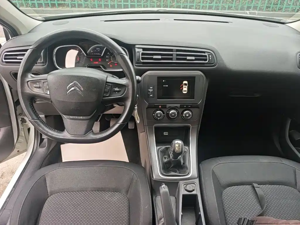 Citroen C4 — миниатюра 10