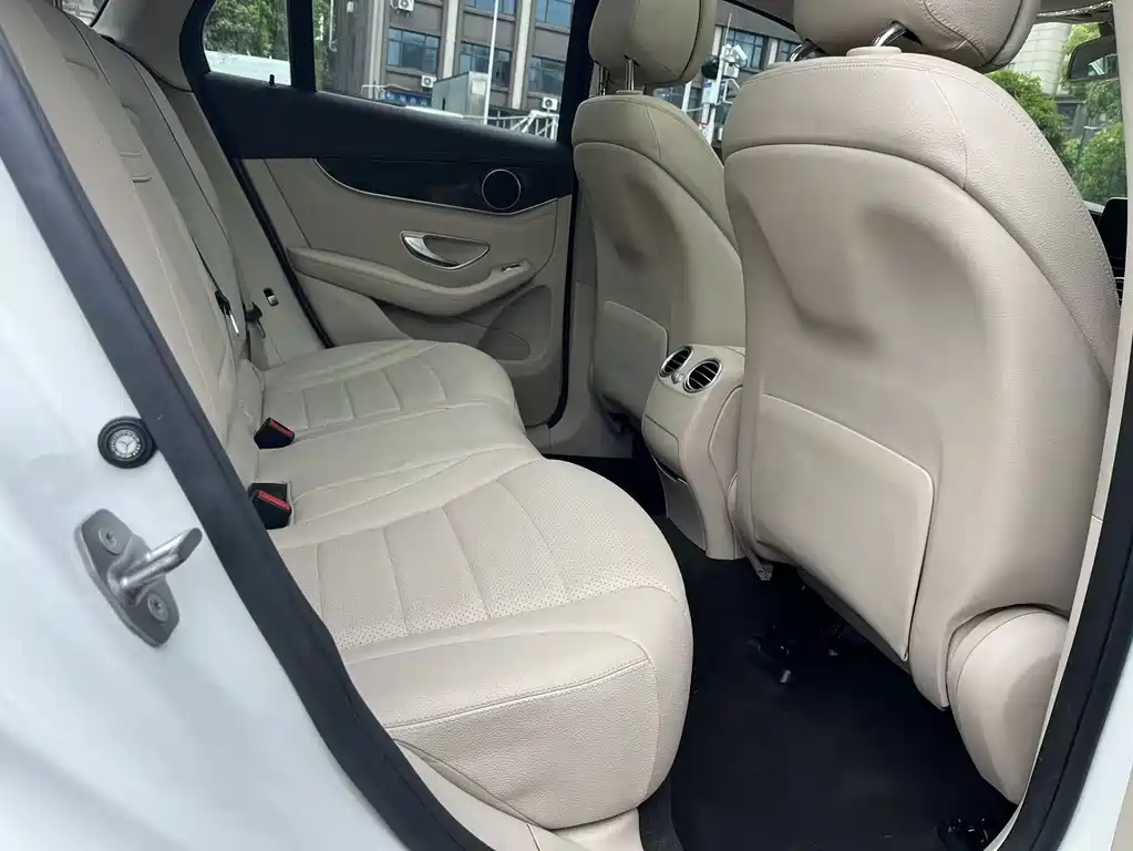 Mercedes-Benz GLC — миниатюра 17