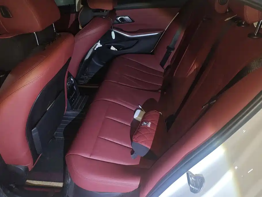 BMW 3 Series — миниатюра 11