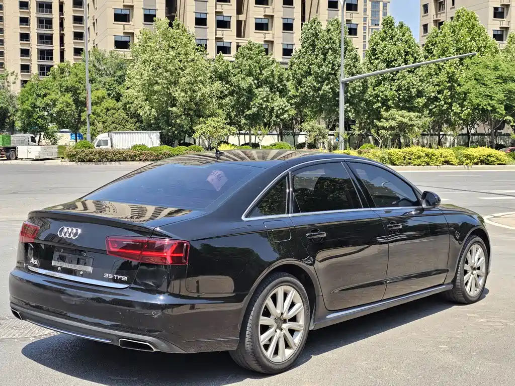 Audi A6L — миниатюра 5
