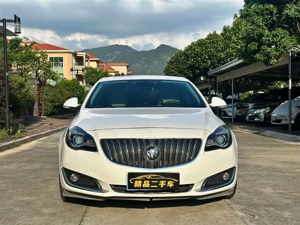 Buick Regal 2015 1.6T Elite
