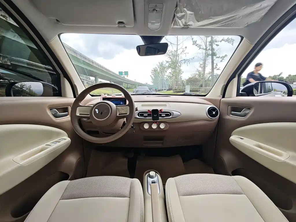 Wuling Mini EV MINIEV 2025