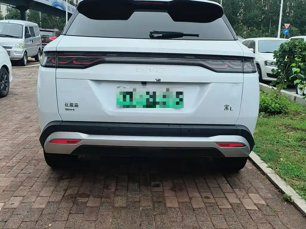 BYD L DM-i — миниатюра 8