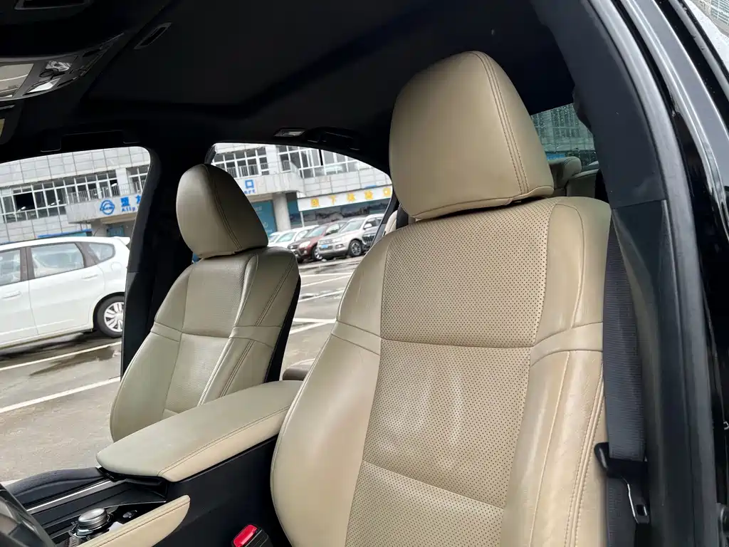 Lexus GS — миниатюра 23