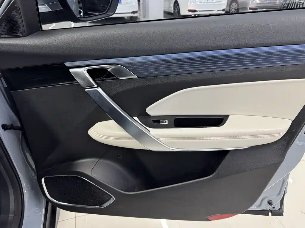 GEELY AUTOMOBILE BOYUE