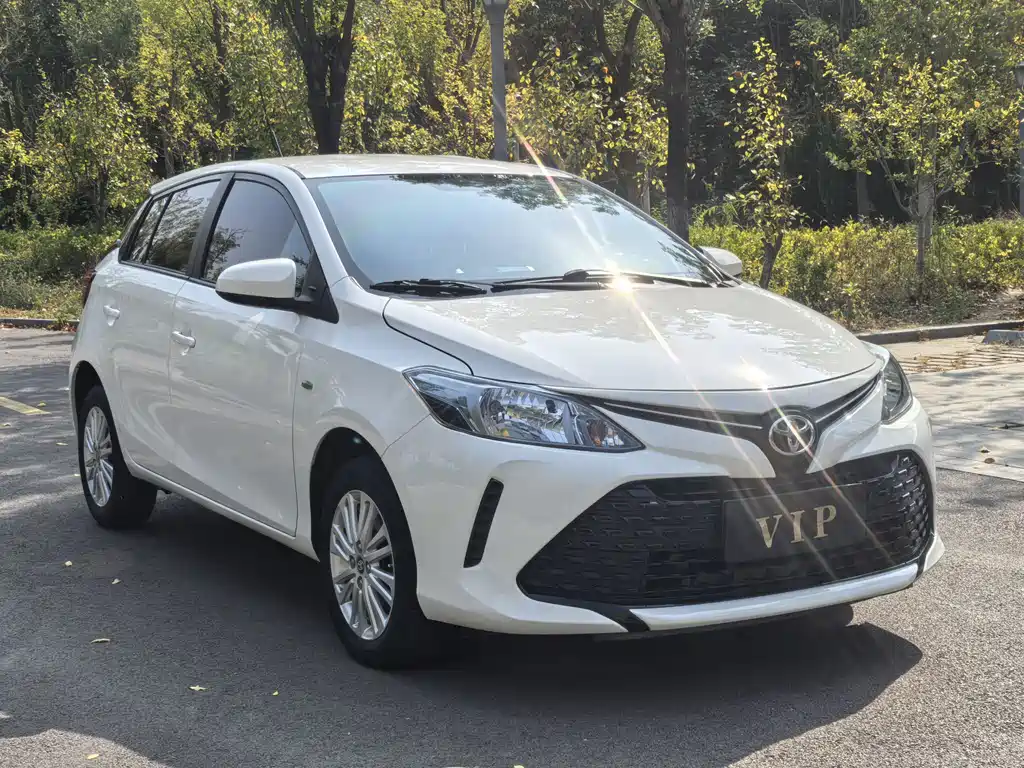 Toyota Vios FS — миниатюра 3