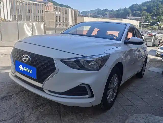 Hyundai Elantra Yuedong