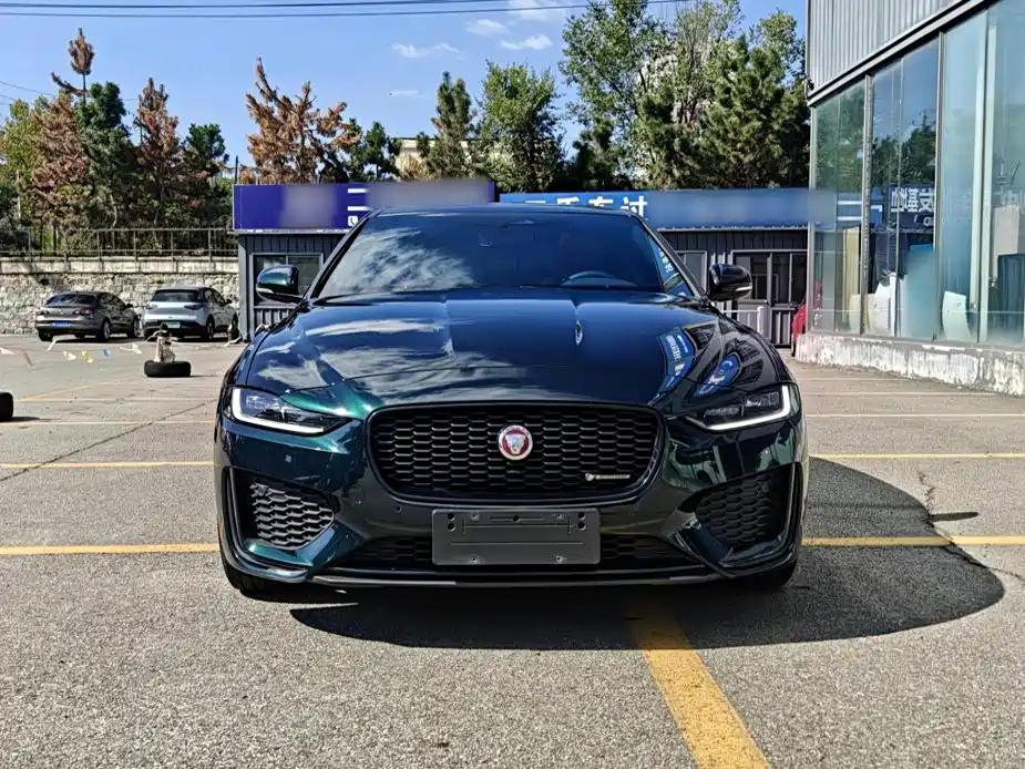 Jaguar XEL — миниатюра 3