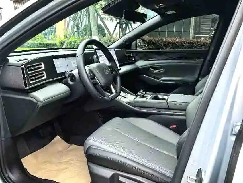BYD Qin L L 2025 DM-i Smart Drive 80KM Lead