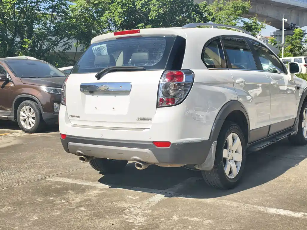 Chevrolet Captiva — миниатюра 4