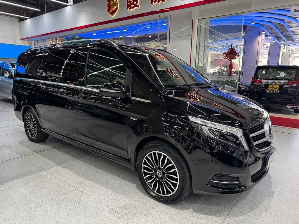 Mercedes-Benz V-Class — миниатюра 4