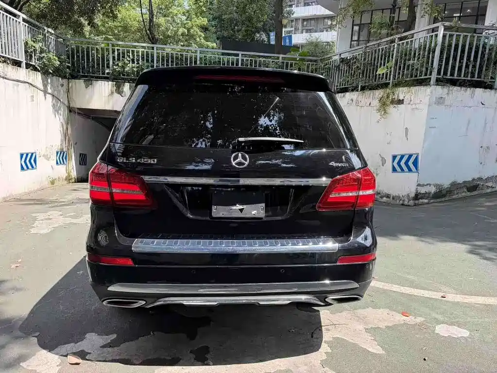 Mercedes-Benz GLS — миниатюра 5