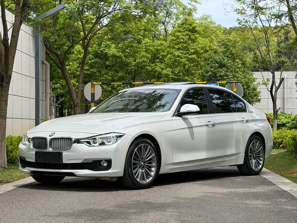 BMW 3 Series 2019