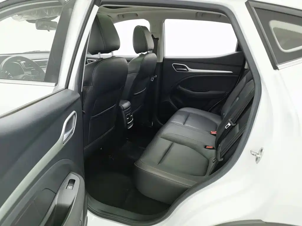 MG ZS — миниатюра 15